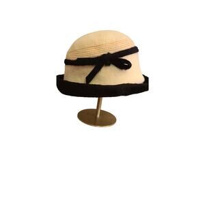 Vintage Womans 60s tall Plush Soft Felt hat elegant Jami Union made